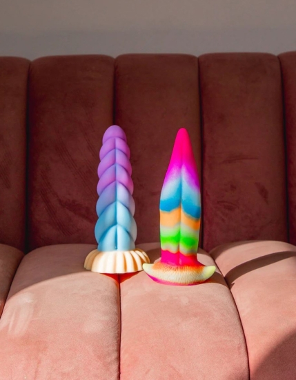 Фаллос Mystique Unicorn